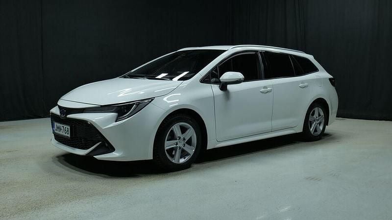 Käytetty Toyota Corolla Edition 122 HP (89 kW) 2022 Valkoinen Farmari