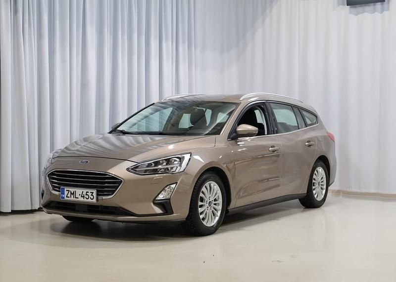 Harmaa Käytetty 2019 Ford Focus Titanium Farmari | 13 900 € (Perustarjous) - Kuva 1/4