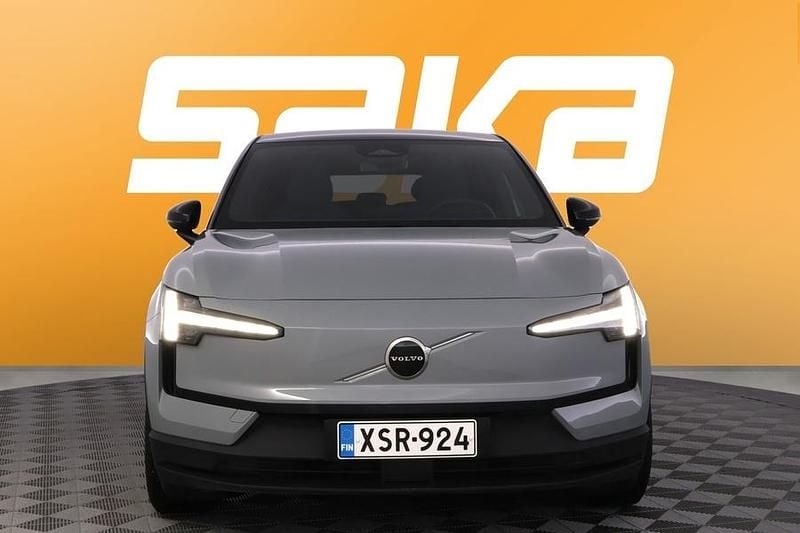 Käytetty Volvo EX30 Performance 314 kW (428 HP) 2024 Katumaasturi