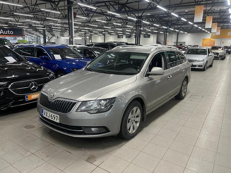Käytetty 2014 Skoda Superb Business Line Farmari | 8 390 € (Supertarjous) - Kuva 1/4