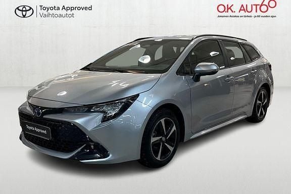 Hopea Käytetty 2024 Toyota Corolla Active Farmari | 28 690 € (Perustarjous) - Kuva 1/4