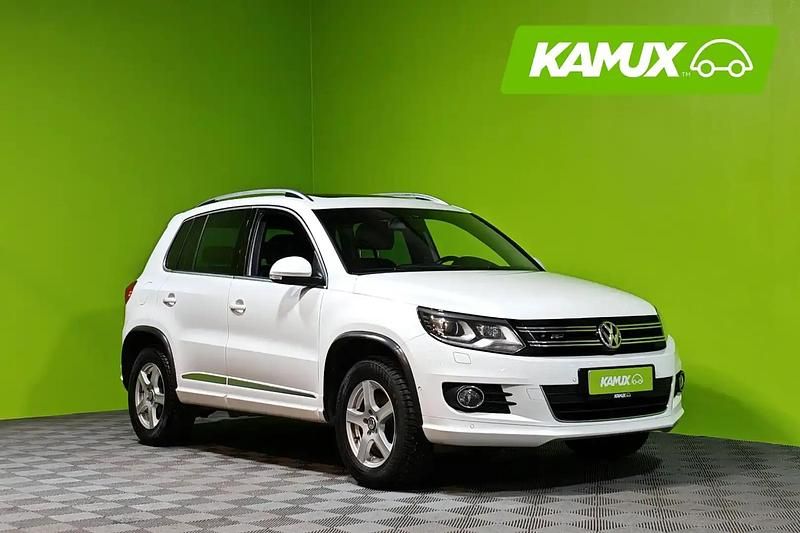 Valkoinen Käytetty 2015 VW Tiguan R-line Katumaasturi | 15 490 € (Perustarjous) - Kuva 1/4