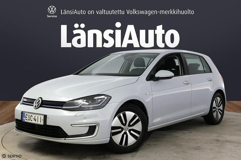 Käytetty VW e-Golf 100 kW (136 HP) 2019 Viistoperä
