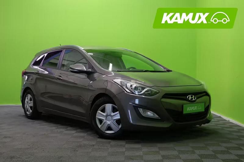 Käytetty Hyundai i30 Comfort 128 HP (94 kW) 2012 Farmari
