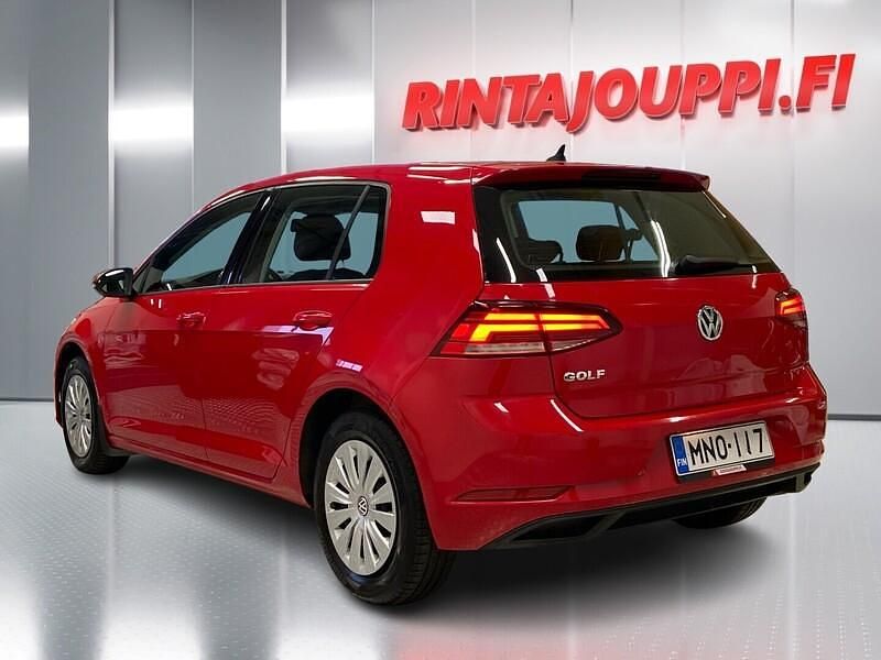 Käytetty VW Golf VII Trendline 86 HP (63 kW) 2018 Viistoperä
