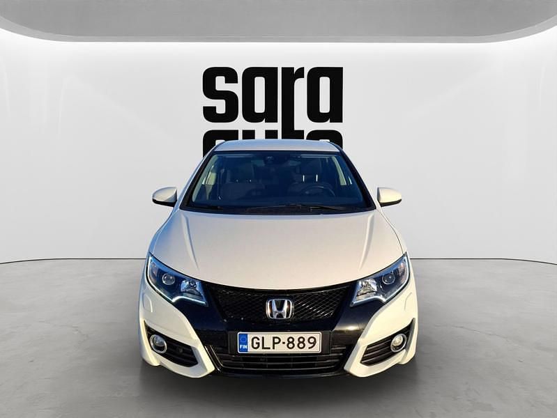 Käytetty Honda Civic 141 HP (103 kW) 2015 Viistoperä