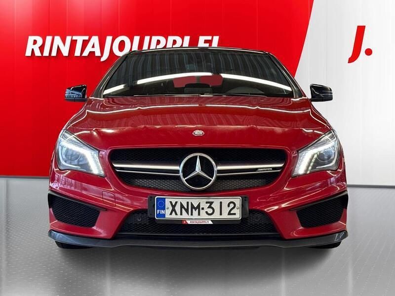 Käytetty Mercedes CLA45 AMG Shooting Brake AMG 381 HP (280 kW) 2015 Punainen Farmari