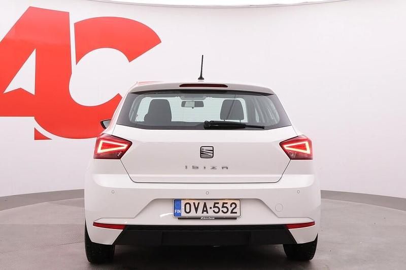 Käytetty Seat Ibiza Style 95 HP (69 kW) 2017 Valkoinen Viistoperä