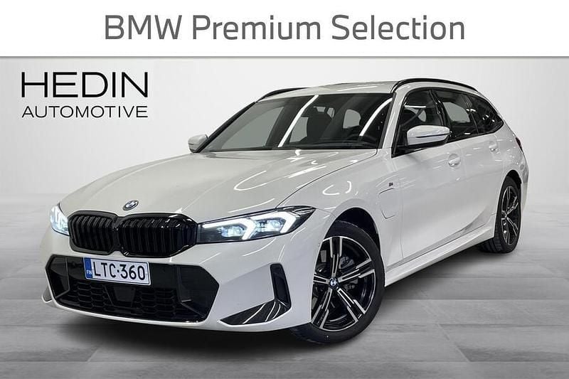 Käytetty 2025 BMW 330 M Sport Farmari | 53 900 € - Kuva 1/3
