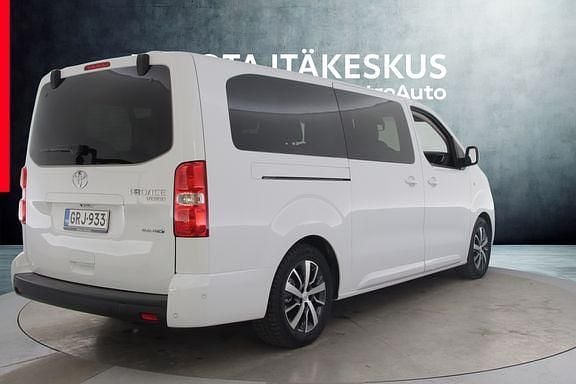 Käytetty Toyota Proace Verso Premium 100 kW (136 HP) 2024 Musta Farmari