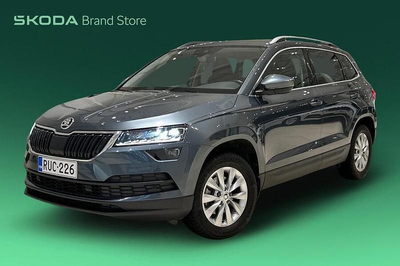 Käytetty Skoda Karoq Style 150 HP (110 kW) 2018 Katumaasturi