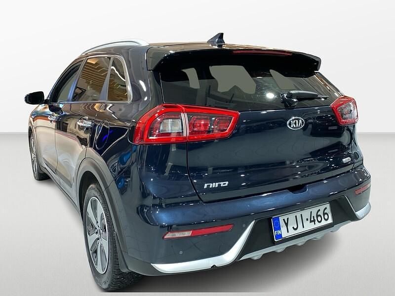 Käytetty Kia Niro EX 105 HP (77 kW) 2016 Sininen Katumaasturi