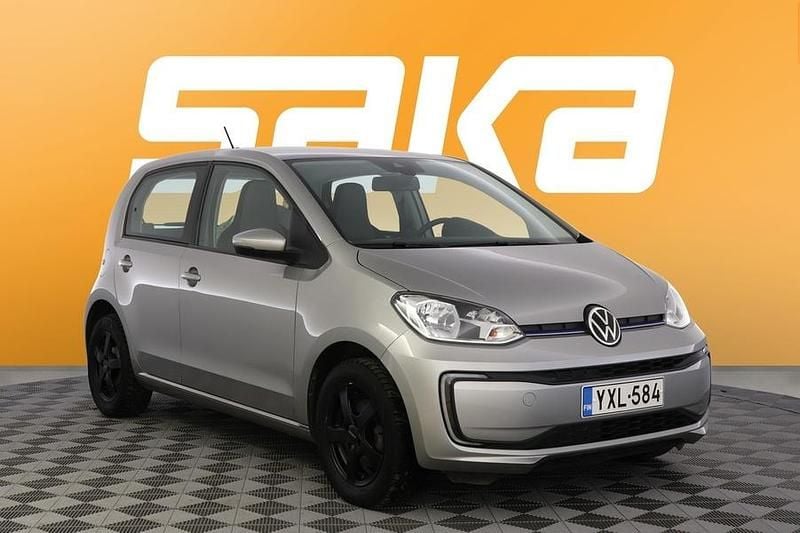 Käytetty VW e-up! Style 61 kW (83 HP) 2022 Viistoperä