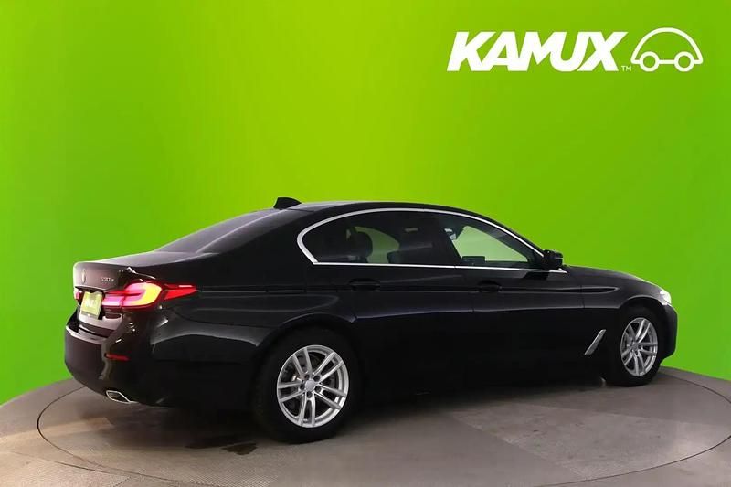 Käytetty BMW 530e 292 HP (214 kW) 2021 Musta Sedan