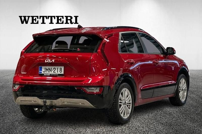 Käytetty Kia e-Niro Premium 150 kW (204 HP) 2022 Punainen Katumaasturi