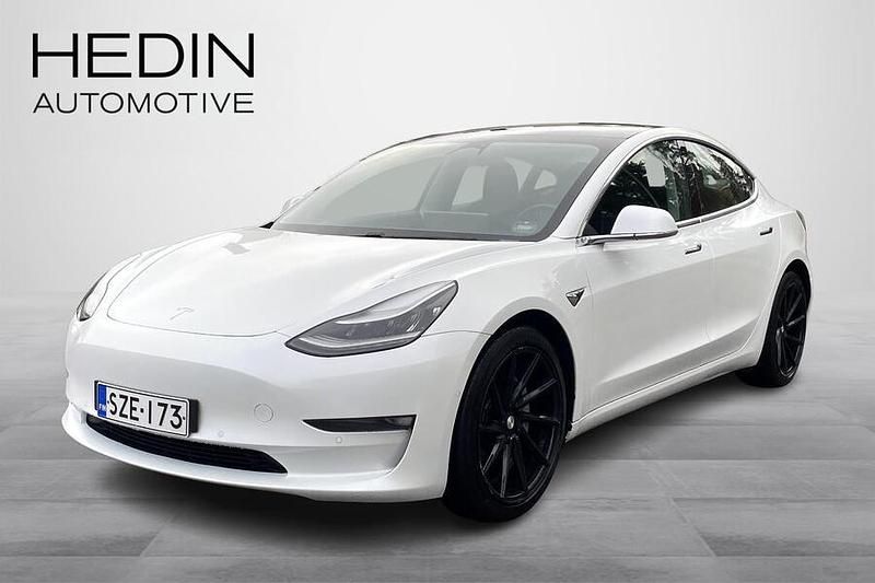 Käytetty 2019 Tesla Model 3 Sedan | 22 890 € (Perustarjous) - Kuva 1/4