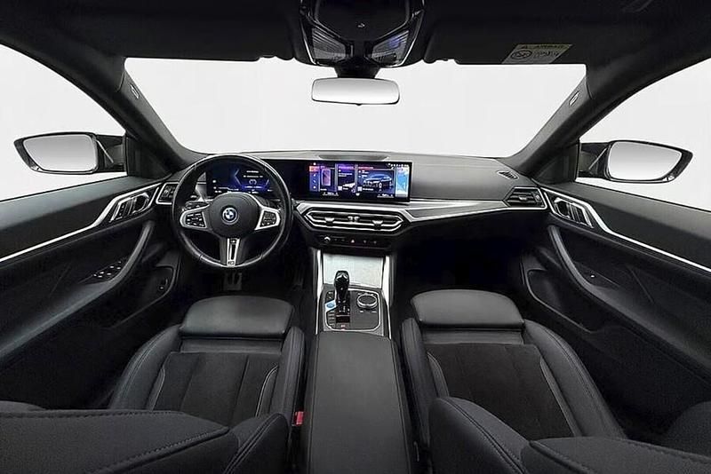 Käytetty BMW i4 Shadowline 400 kW (544 HP) 2022 Musta Sedan