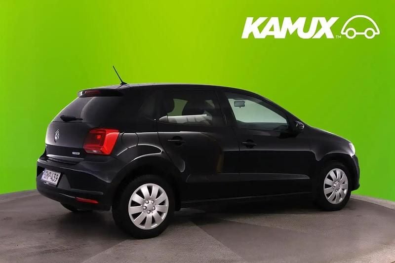 Käytetty VW Polo Trendline 75 HP (55 kW) 2017 Musta Sedan