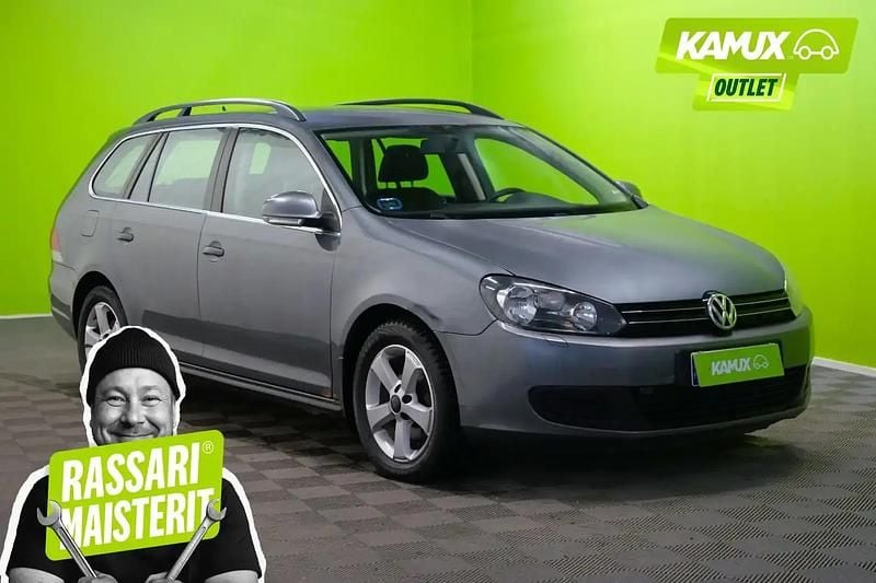 Käytetty VW Golf Comfortline 105 HP (77 kW) 2011 Hopea / harmaa Farmari