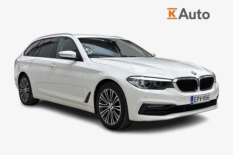 Valkoinen Käytetty 2019 BMW 518 Farmari | 19 490 € (Perustarjous) - Kuva 1/4