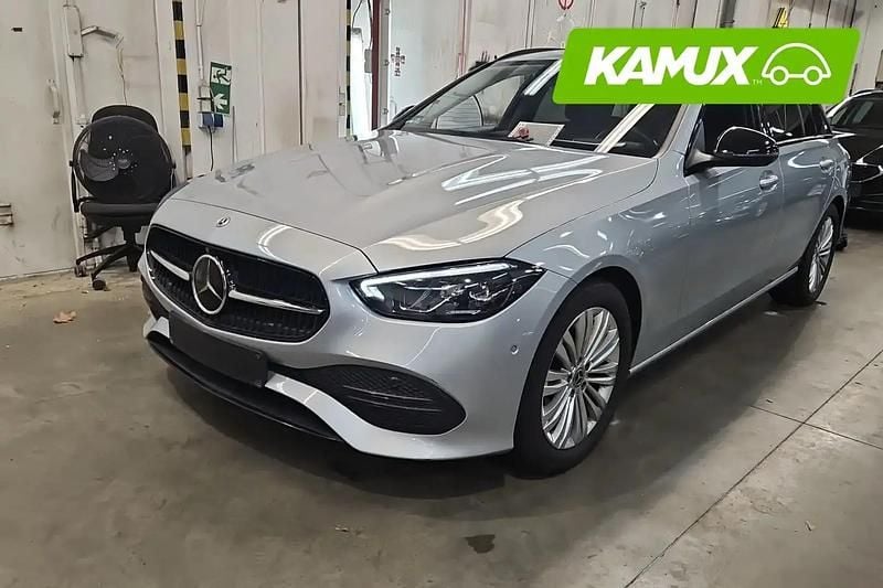 Käytetty Mercedes C220 Avantgarde 200 HP (147 kW) 2022 Hopea / harmaa Farmari