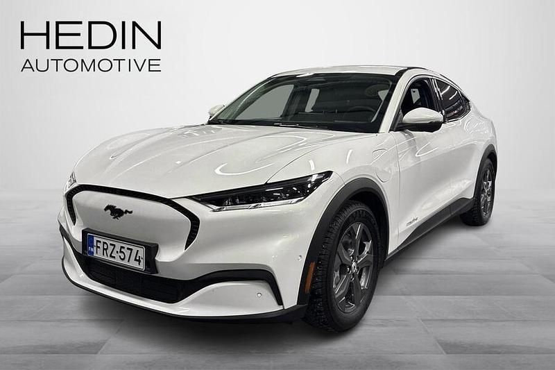 Käytetty Ford Mustang Mach-E 197 kW (269 HP) 2022 Valkoinen Katumaasturi