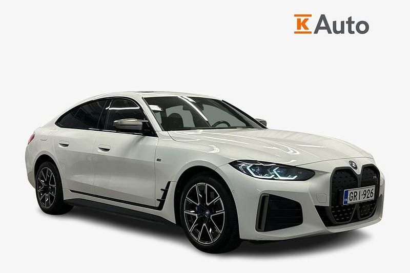 Käytetty 2022 BMW i4 M Sport Sedan | 44 370 € (Perustarjous) - Kuva 1/4