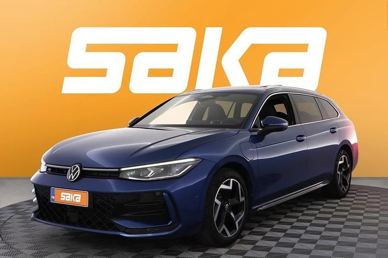 Käytetty VW Passat R-line 272 HP (200 kW) 2025 Farmari