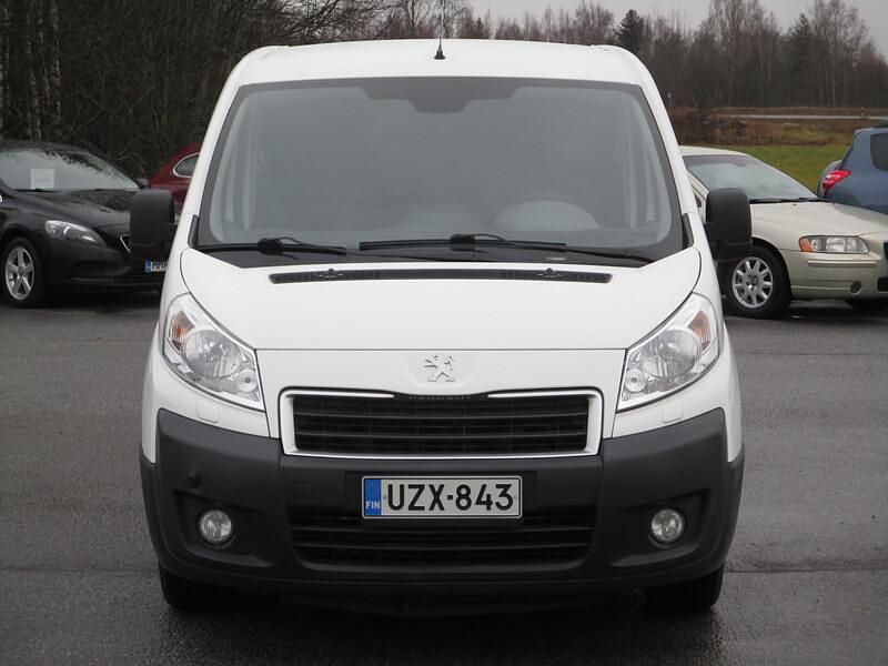 Käytetty Peugeot Expert 128 HP (94 kW) 2013 Valkoinen Van