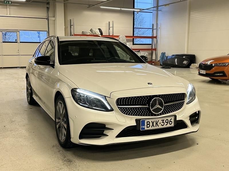 Käytetty 2019 Mercedes C200 Business Farmari | 30 800 € (Kallis) - Kuva 1/4