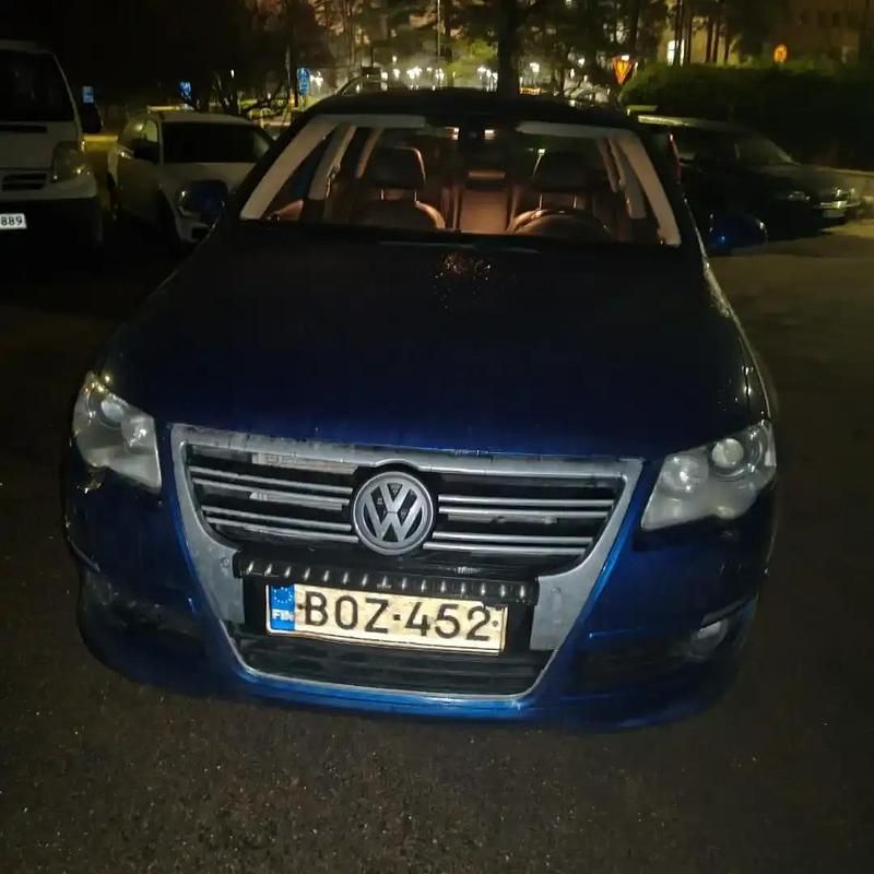 Sininen Käytetty 2009 VW Passat Highline Sedan | 4 900 € - Kuva 1/4