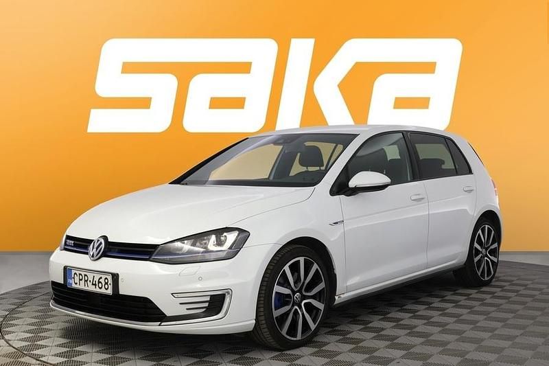 Käytetty VW Golf VII GTE 204 HP (150 kW) 2016 Viistoperä