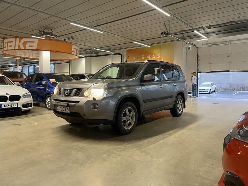 Käytetty Nissan X-Trail SE 150 HP (110 kW) 2008 Katumaasturi