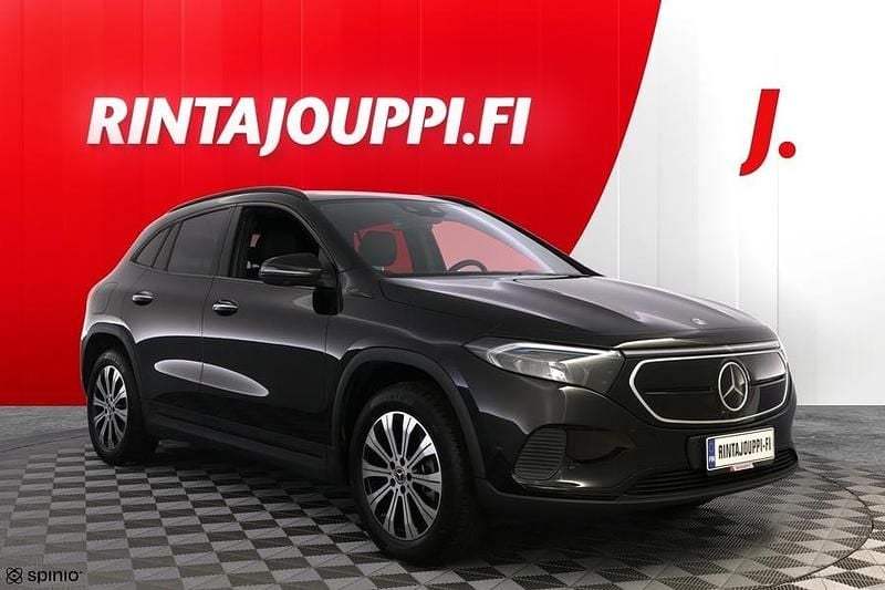 Käytetty Mercedes EQA300 167 kW (228 HP) 2022 Katumaasturi