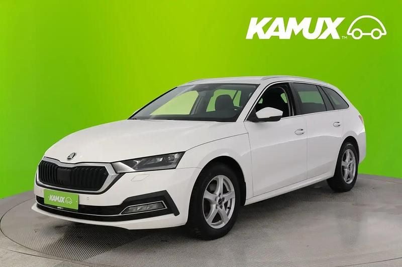 Käytetty Skoda Octavia First Edition 150 HP (110 kW) 2021 Valkoinen Farmari
