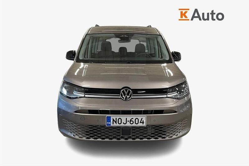 Uusi VW Caddy Maxi Life Business 150 HP (110 kW) 2025 Tila-auto