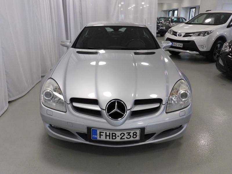 Käytetty Mercedes SLK200 222 HP (163 kW) 2006 Harmaa Avoauto