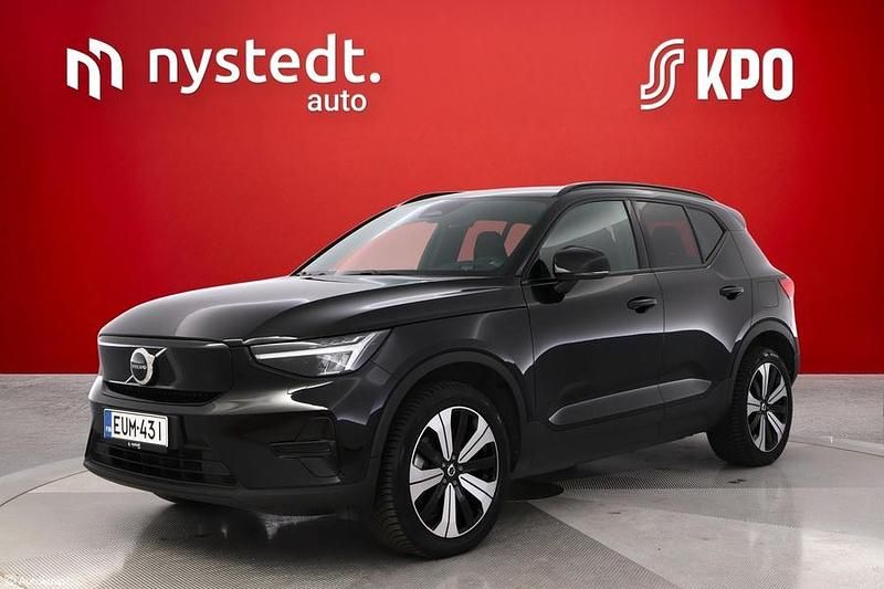 Käytetty 2023 Volvo XC40 Core Katumaasturi | 29 700 € (Perustarjous) - Kuva 1/3
