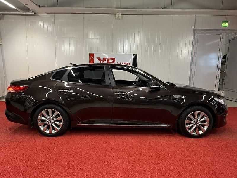 Käytetty Kia Optima EX 141 HP (103 kW) 2016 Sedan