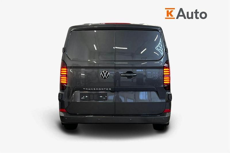 Uusi VW Transporter 168 HP (123 kW) 2026 Harmaa Van