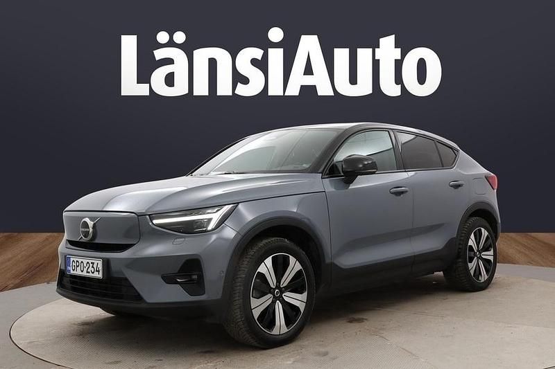 Käytetty Volvo C40 300 kW (408 HP) 2022 Katumaasturi