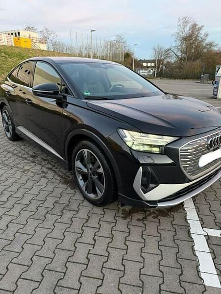Käytetty Audi Q4 Sportback e-tron S-Line 219 kW (299 HP) 2022 Katumaasturi