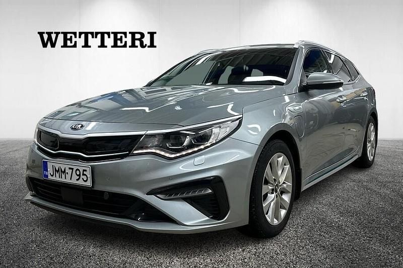 Käytetty Kia Optima Premium 154 HP (113 kW) 2020 Harmaa Farmari