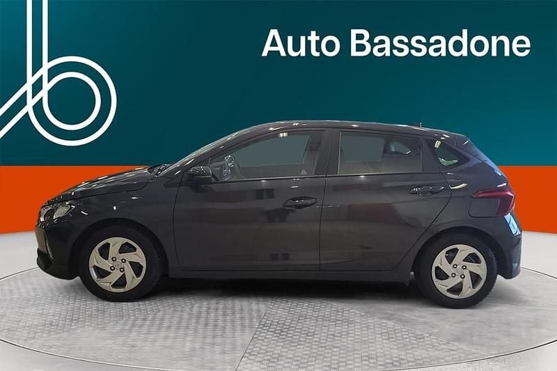 Käytetty Hyundai i20 84 HP (61 kW) 2021 Viistoperä
