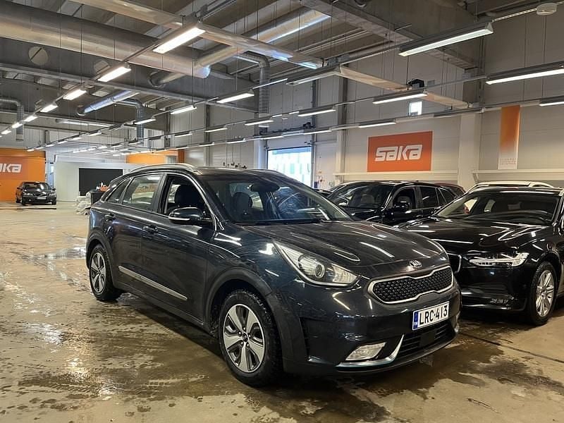 Käytetty Kia Niro LX 141 HP (103 kW) 2018 Katumaasturi