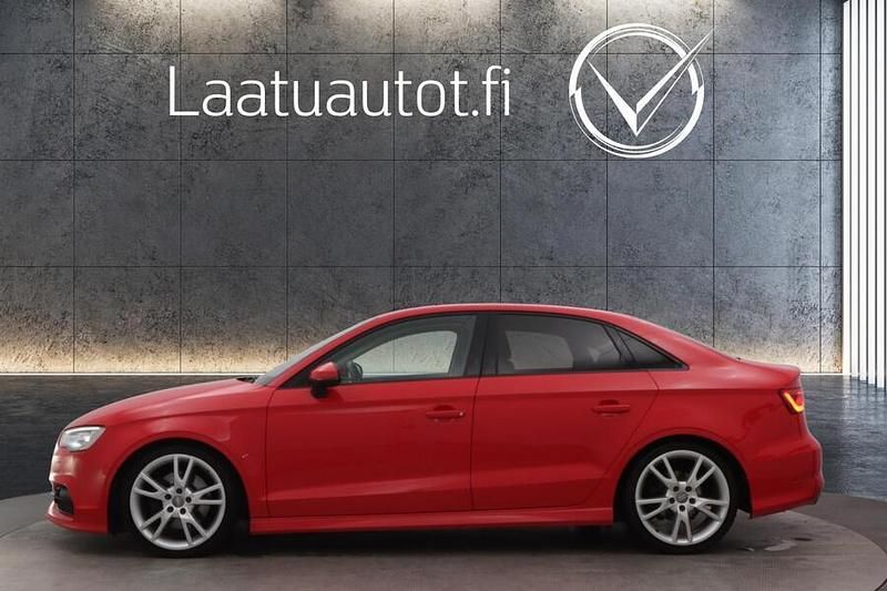 Käytetty Audi A3 S-Line 180 HP (132 kW) 2016 Sedan