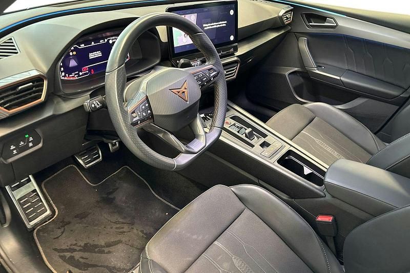 Käytetty Cupra Leon VZ2 296 HP (217 kW) 2024 Musta Viistoperä