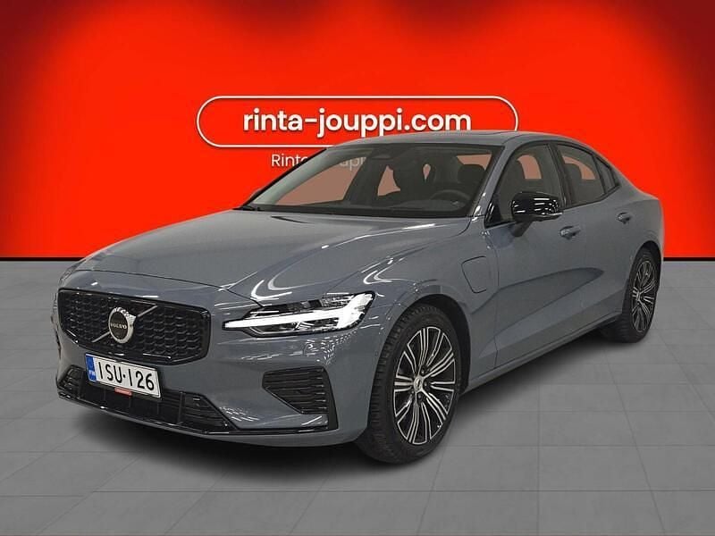 Harmaa Käytetty 2024 Volvo S60 Ultimate Sedan | 46 390 € - Kuva 1/3