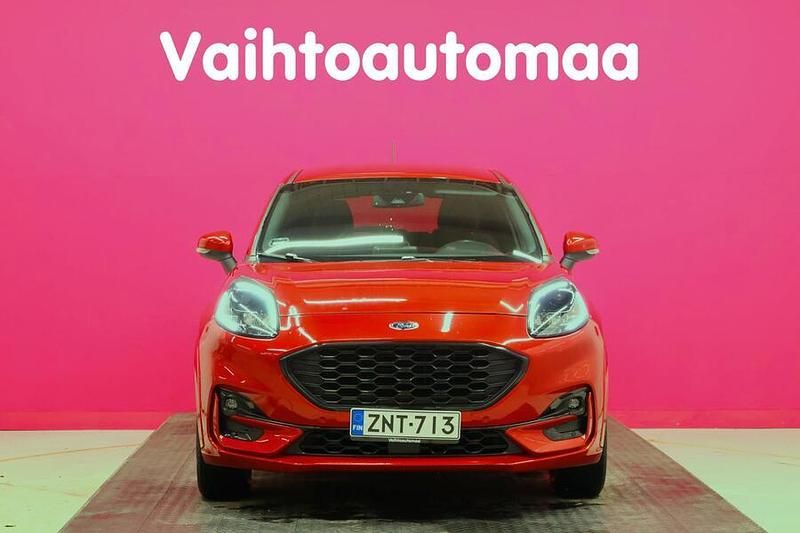 Käytetty Ford Puma ST-Line 125 HP (91 kW) 2021 Katumaasturi