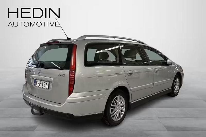 Käytetty Citroën C5 Exclusive 140 HP (102 kW) 2006 Ruskea Farmari